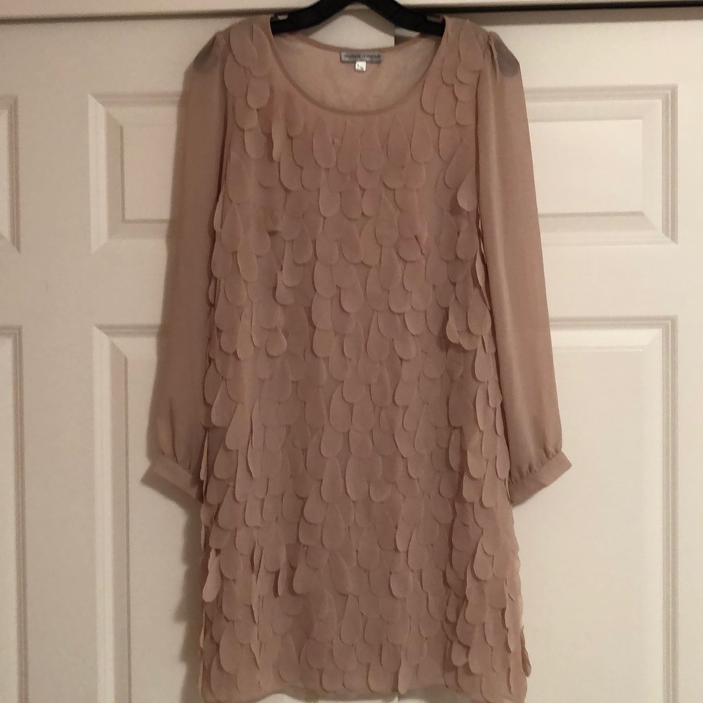 Instant vintage dress